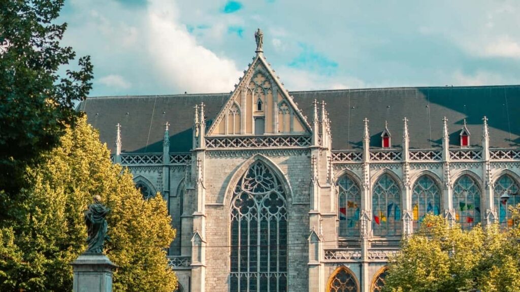 Praktican vodic za hrvatske oglasivace gdje i kako pronaci malezijske Xiaohongshu kreatore za suradnje na plesnim challengeima, s lokalnim taktikama i alatima.