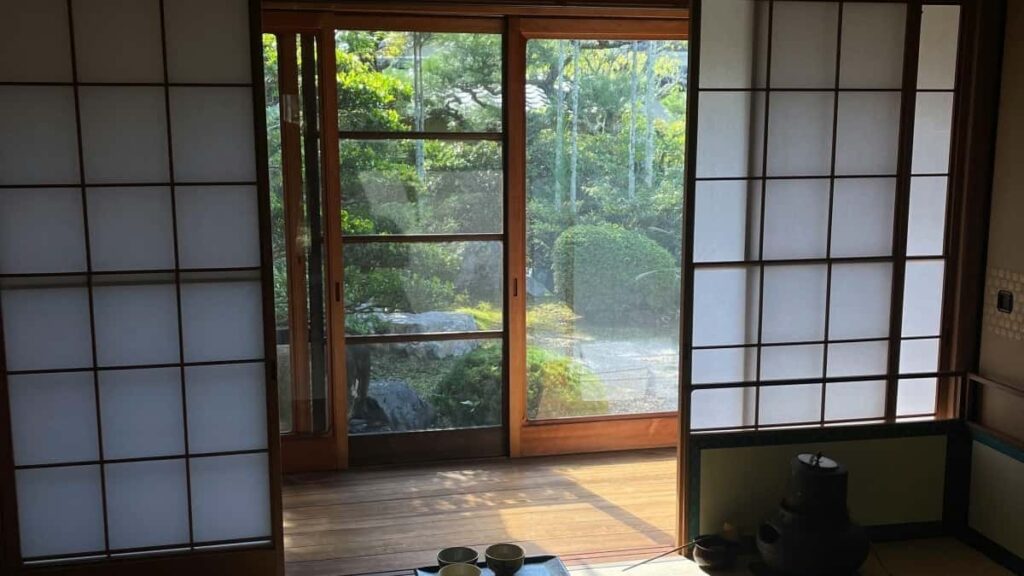 Praktican vodic za hrvatske kreatore: kako pronaci i angazirati slovenske brendove na Zalo, korak-po-korak taktike za vece sanse suradnje.