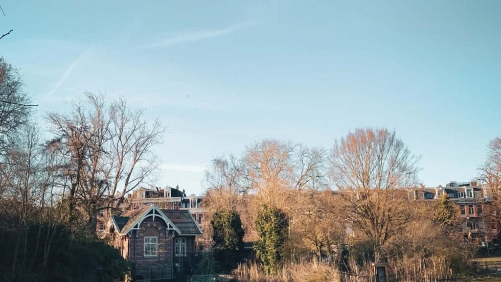 Praktican vodic za hrvatske kreatore: kako dosegnuti pakistanske brendove na Snapchatu i dogovoriti gameplay izazove, s lokalnim savjetima, kanalima kontakta i primjerima kampanja.