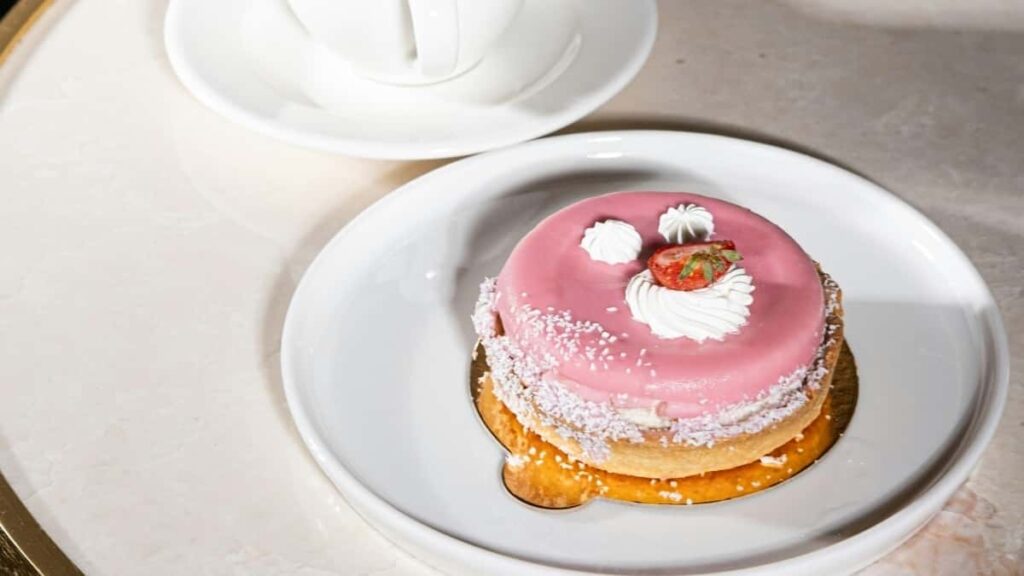 Praktican vodic za hrvatske kreatore: kako pronaci, kontaktirati i pregovarati s myanmar brendovima na Instagramu za dijeljenje vremenski ogranicenih kodova.